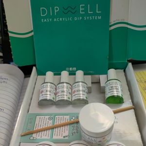 Dipwell Acrylic Dip Powder System for nails.